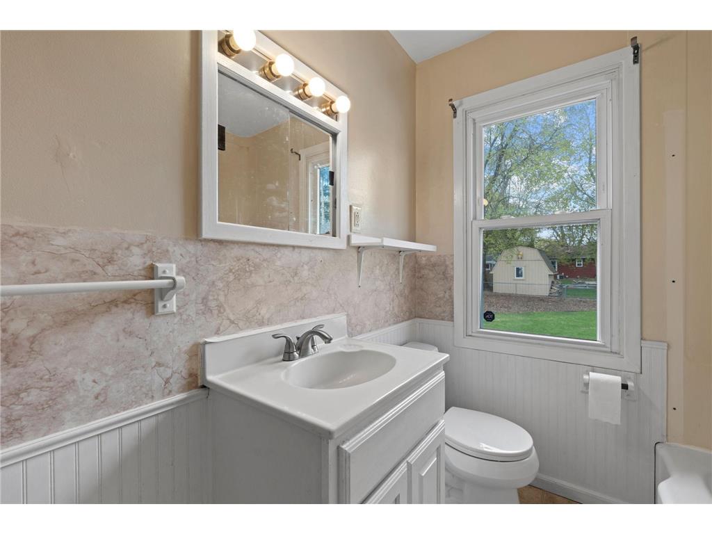 5237 Jersey Avenue N Crystal MN 55428 7068024 image16
