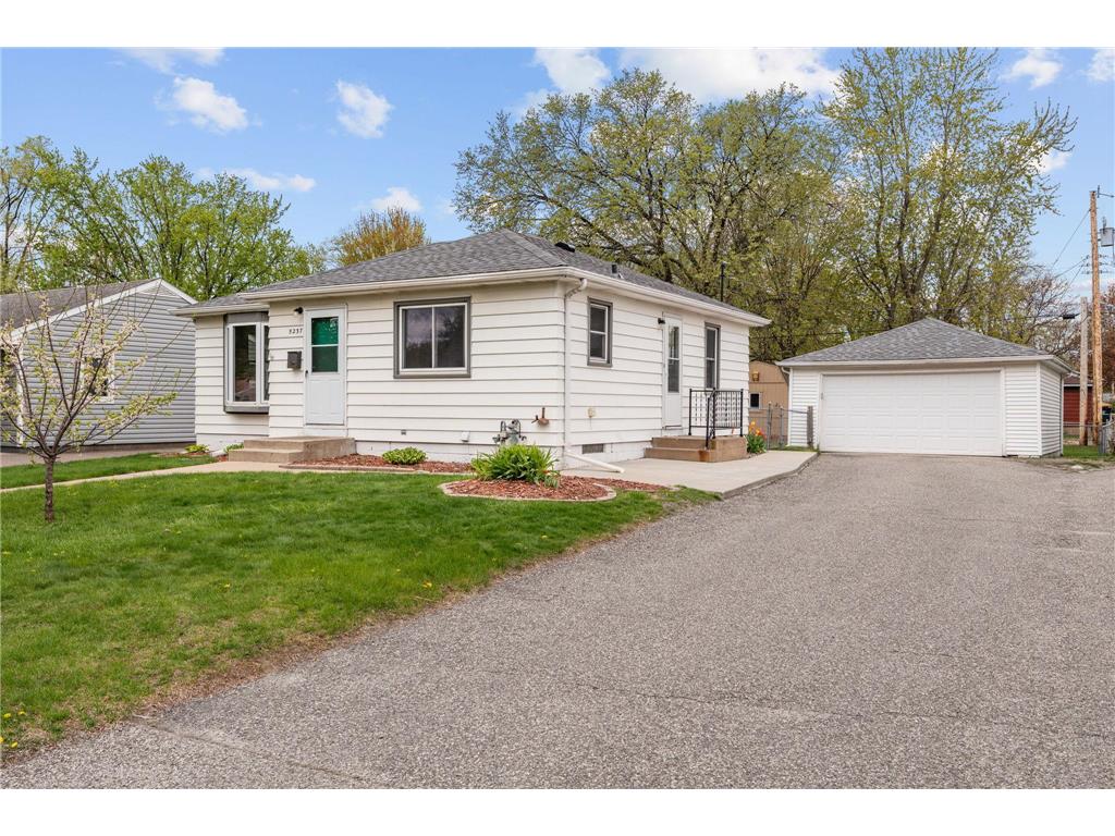 5237 Jersey Avenue N Crystal MN 55428 7068024 image2