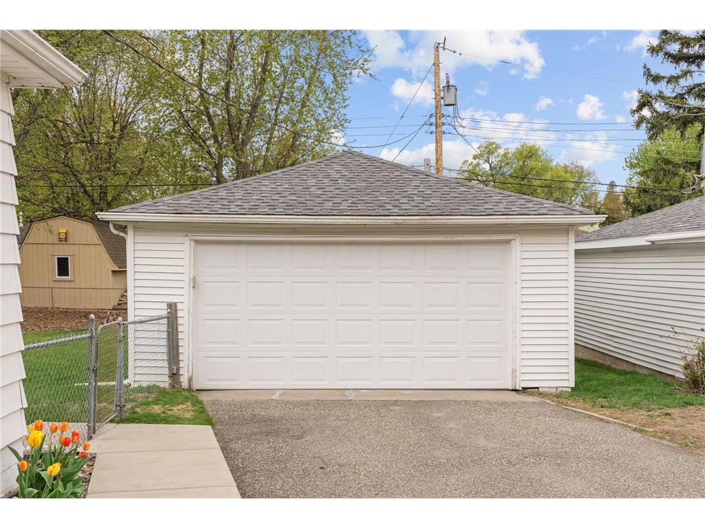 5237 Jersey Avenue N Crystal MN 55428 7068024 image3