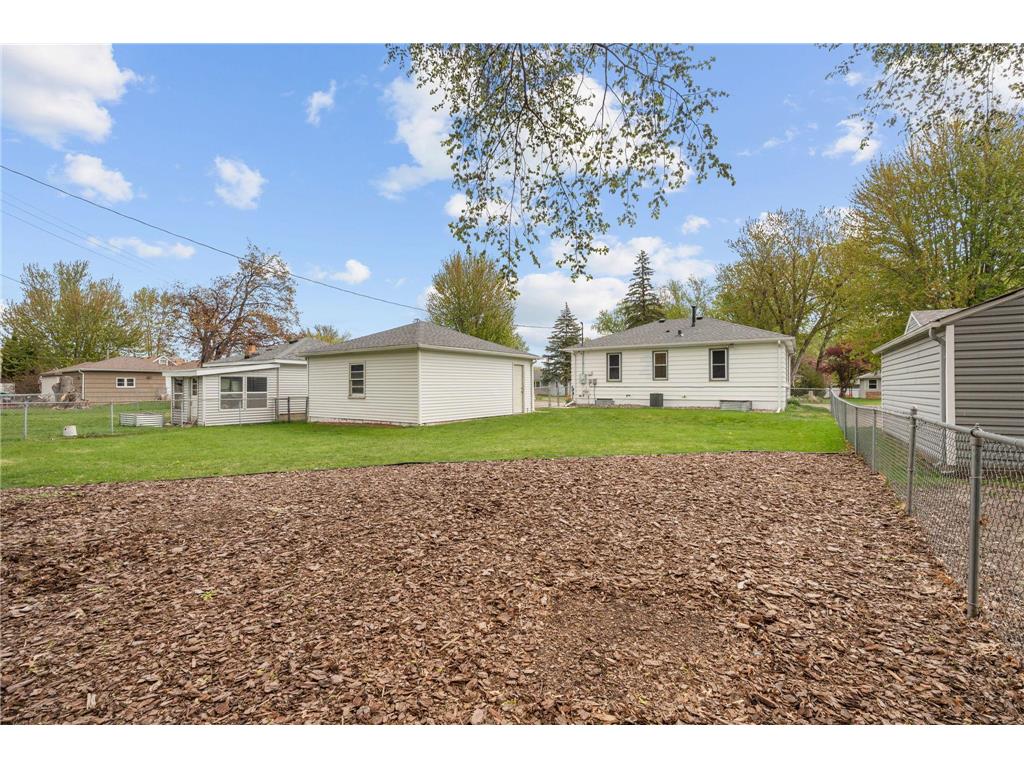 5237 Jersey Avenue N Crystal MN 55428 7068024 image4