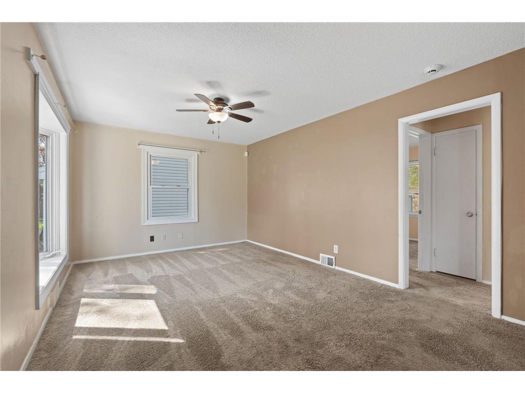 5237 Jersey Avenue N Crystal MN 55428 7068024 image5