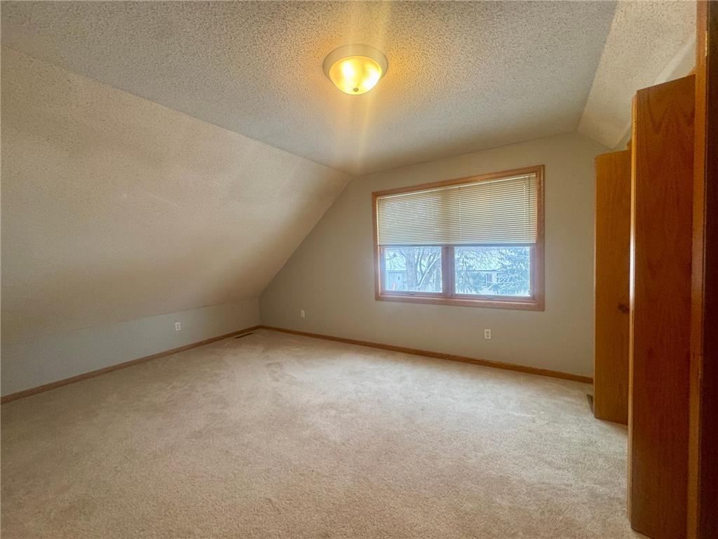 5239 N 6th Street Minneapolis MN 55430 6823030 image14