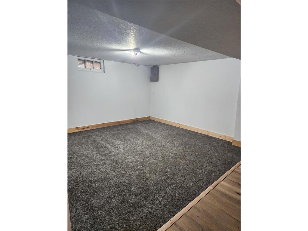 524 1st Avenue SE Wells MN 56097 7035943 image36