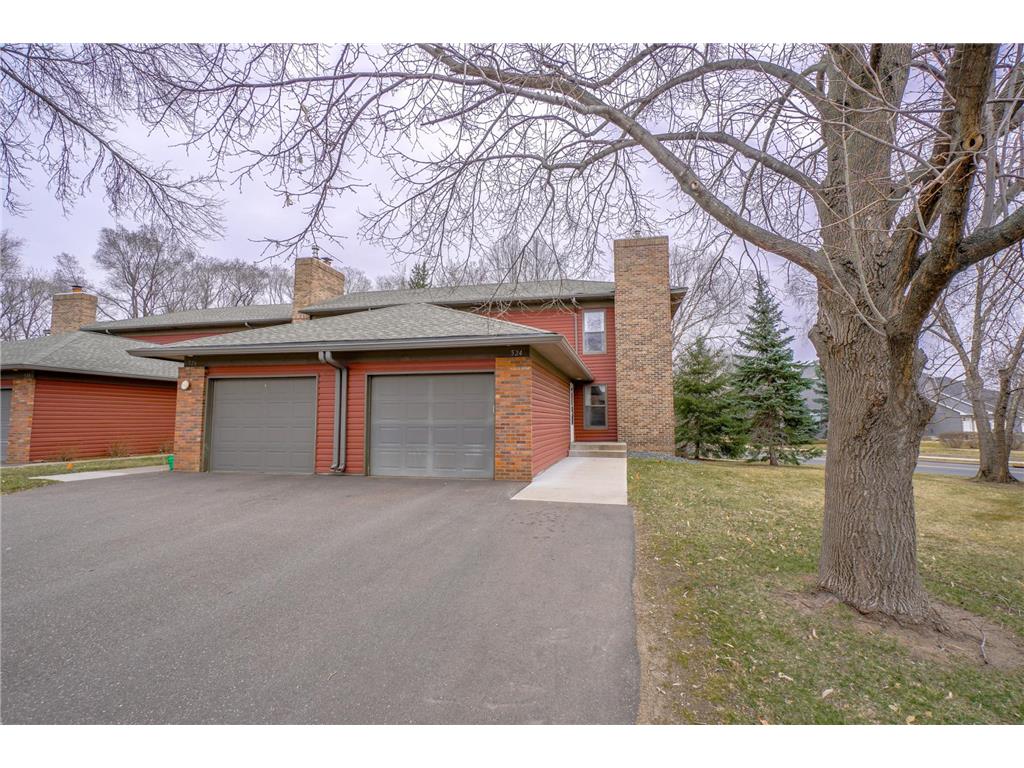 524 Hunter Hill Road Hudson WI 54016 6498810 image1