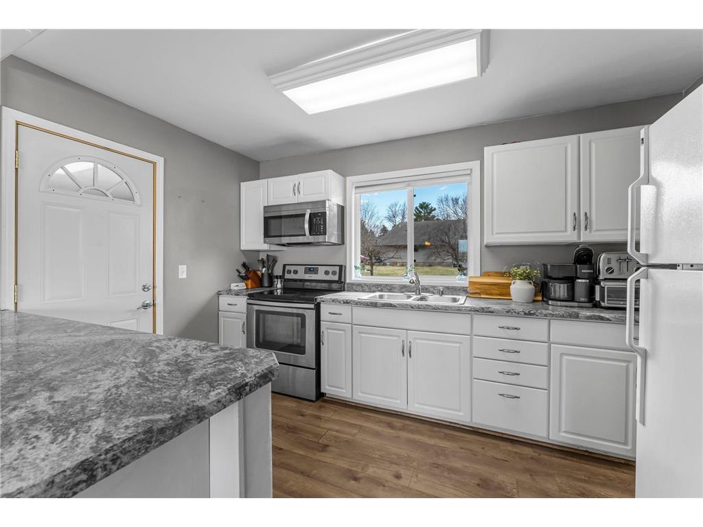 524 Lakeshore Circle Annandale MN 55302 - Pleasant Lake 7046847 image10