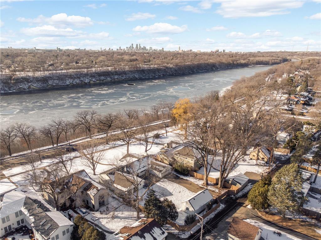 524 Mississippi River Boulevard S Saint Paul MN 55116 - Mississippi 7066004 image6