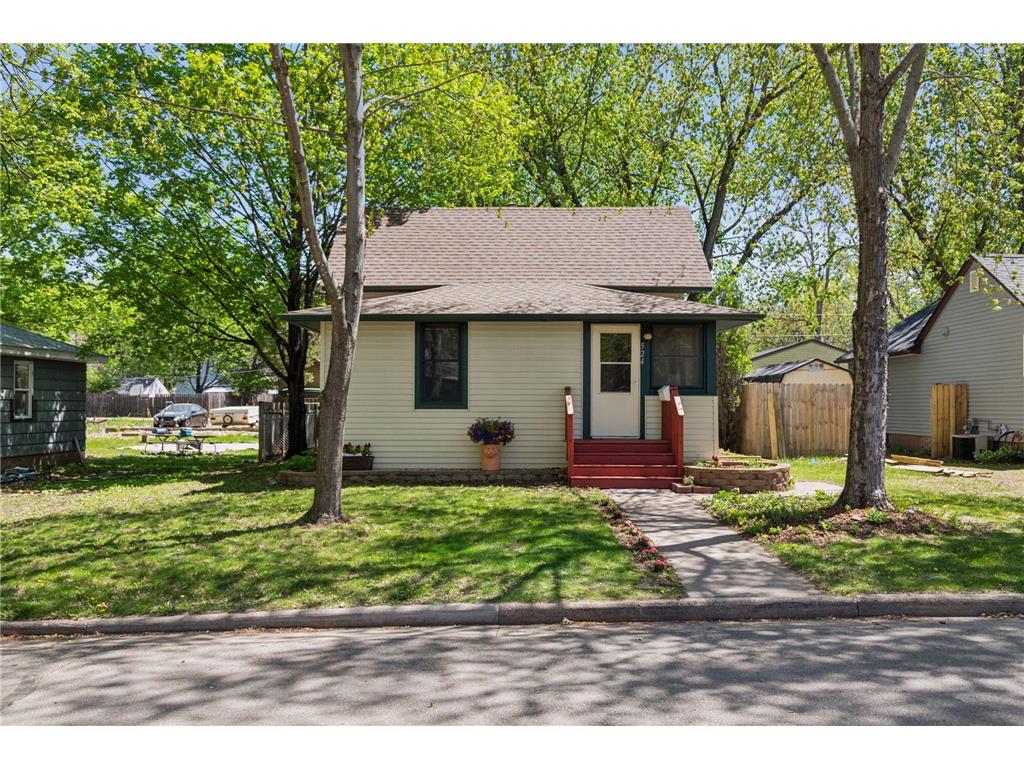 524 N Pearl Street River Falls WI 54022 6698666 image1