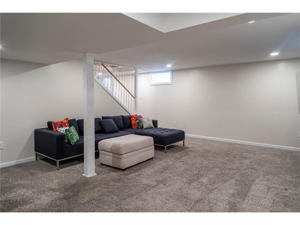 524 S 2nd Street La Crescent MN 55947 7062198 image17