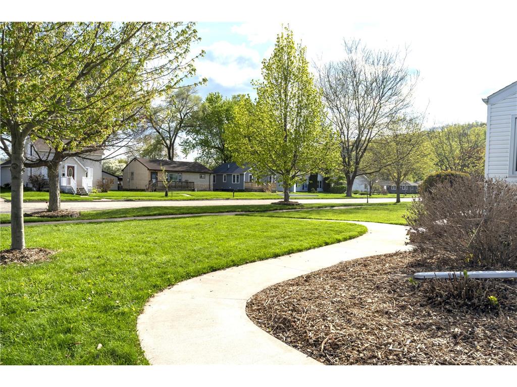 524 S 2nd Street La Crescent MN 55947 7062198 image23