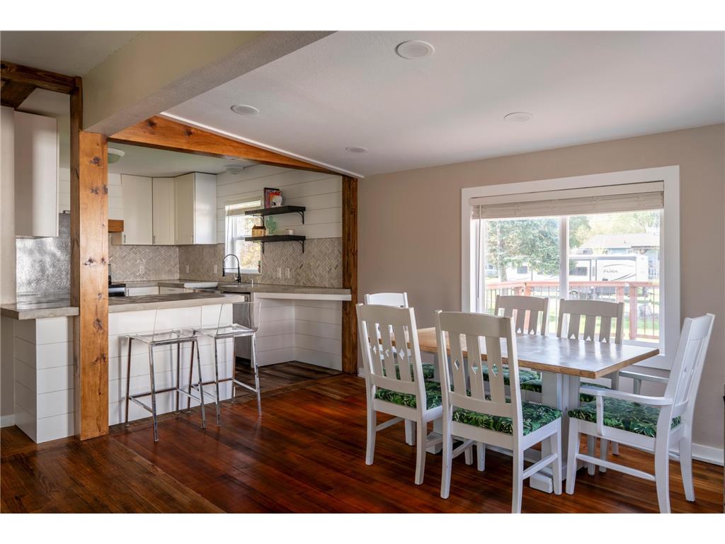 524 S 2nd Street La Crescent MN 55947 7062198 image6
