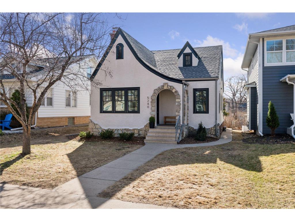 5240 Abbott Avenue S Minneapolis MN 55410 6704783 image1