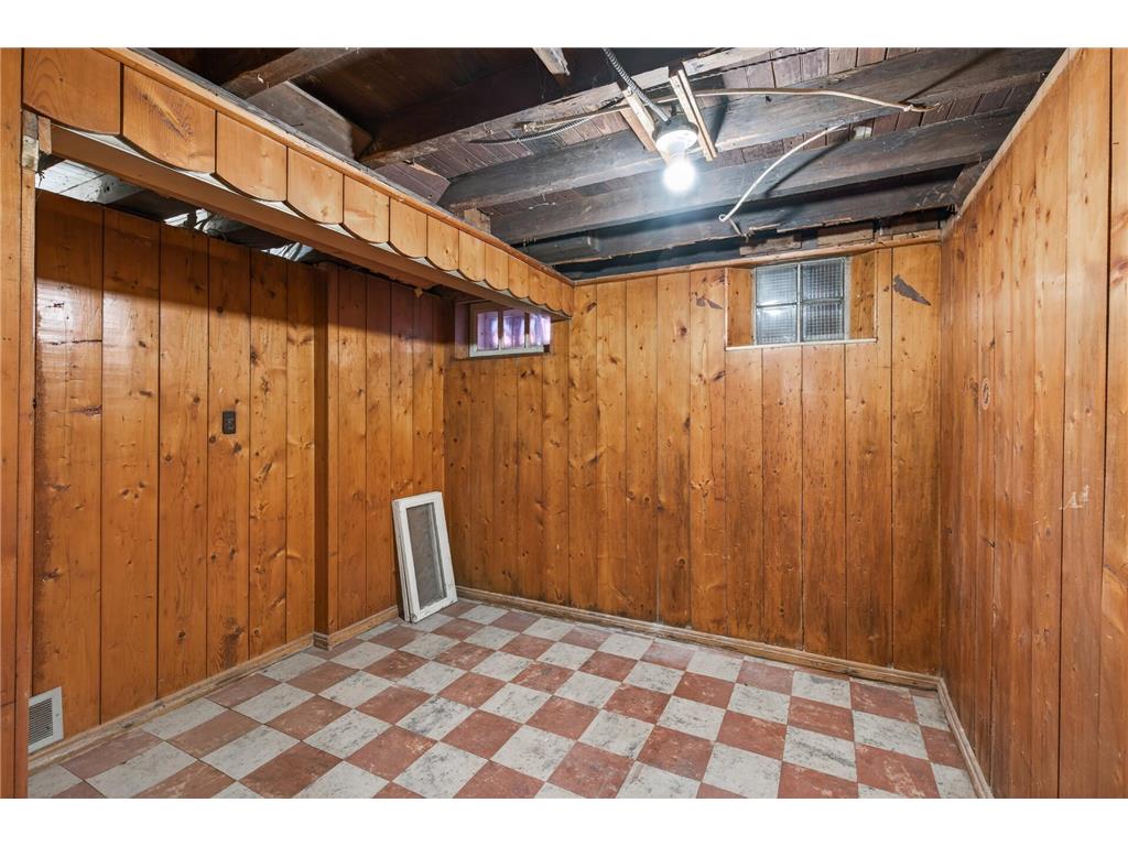 5240 Dupont Avenue N Minneapolis MN 55430 7075116 image20