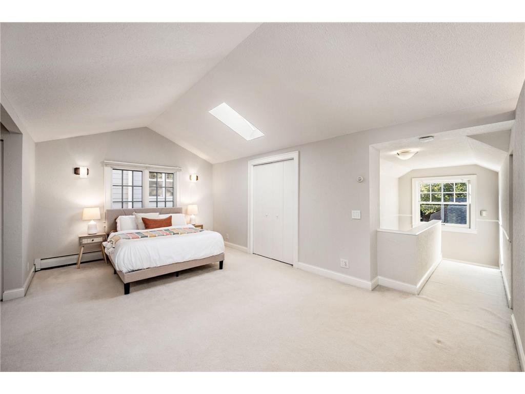 5240 Ewing Avenue S Minneapolis MN 55410 6791352 image19