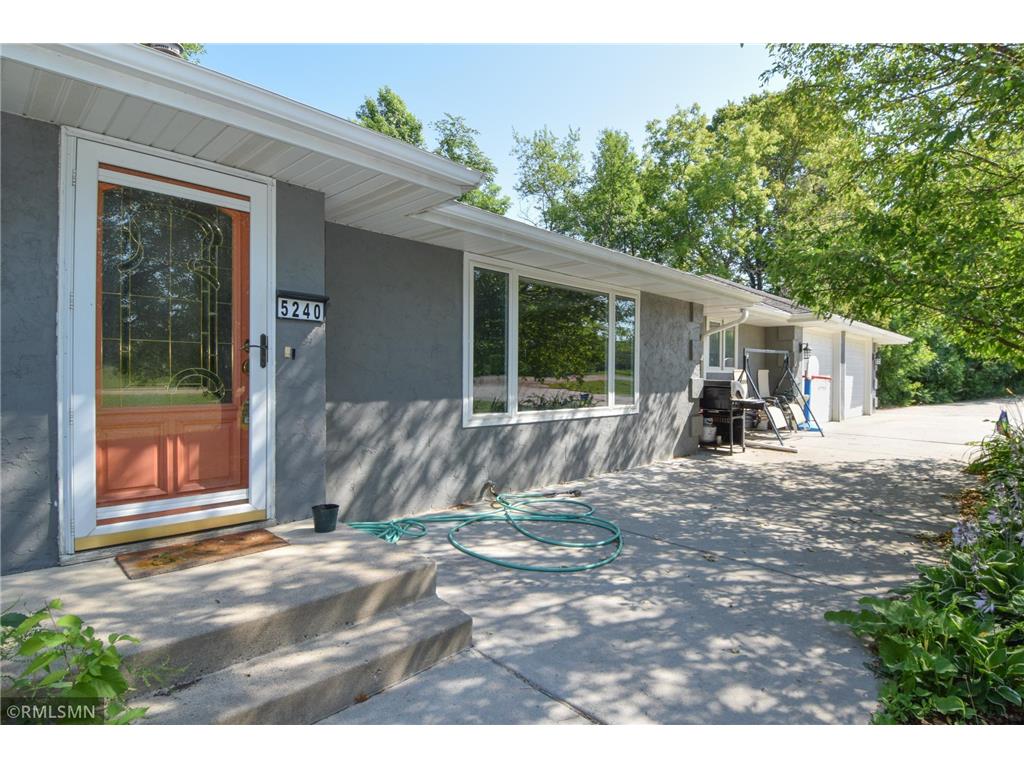 5240 Fairhill Drive SE Buffalo MN 55313 6409714 image1