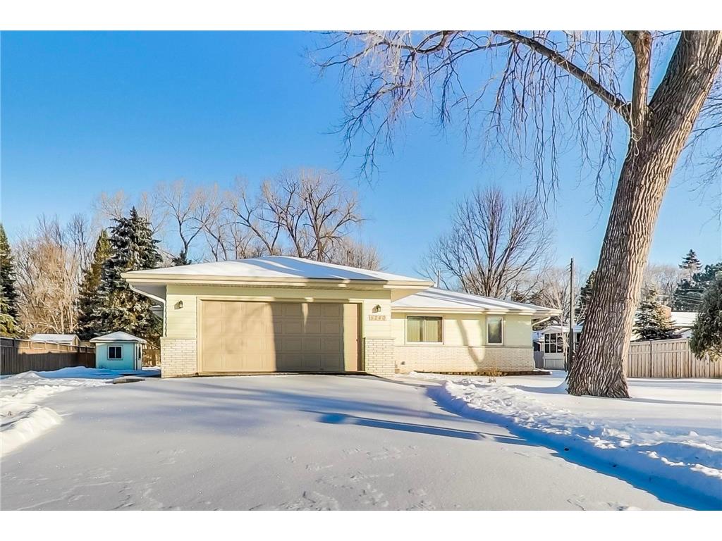 5240 Lowry Terrace, Golden Valley, MN, 55422 MLS 6316163 Edina Realty