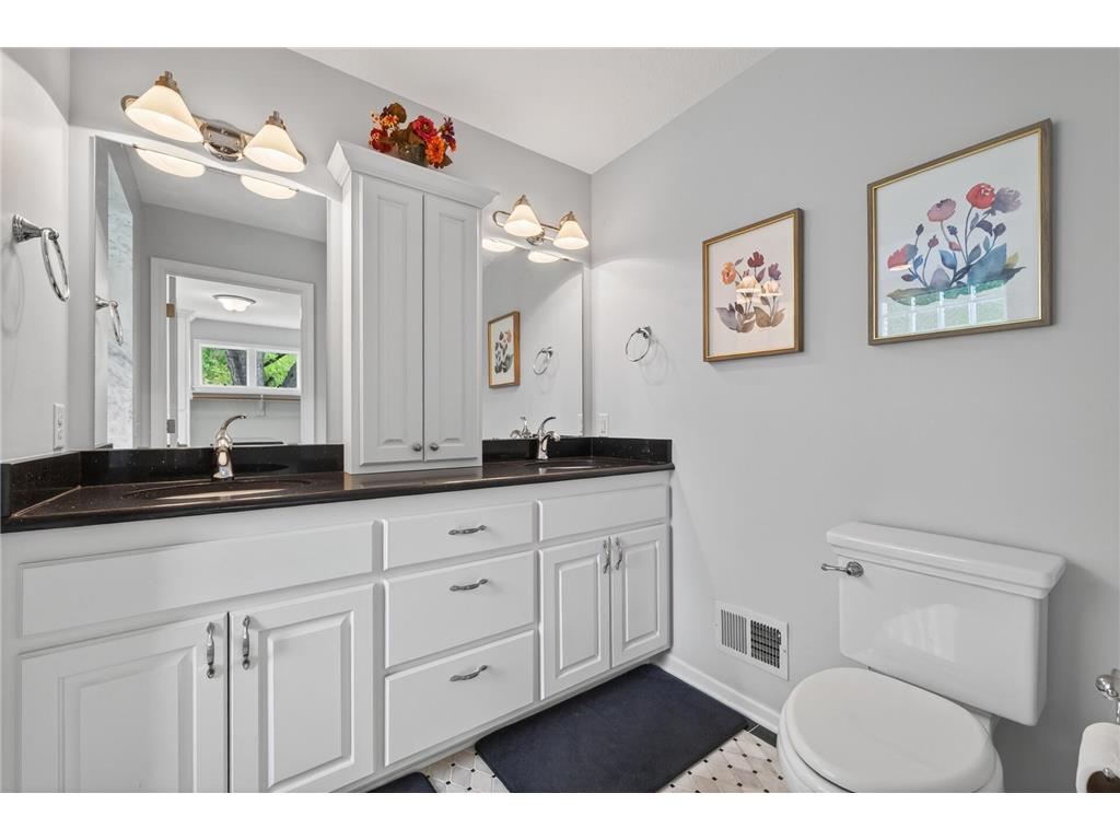5241 Beaver Street White Bear Twp MN 55110 7081566 image19