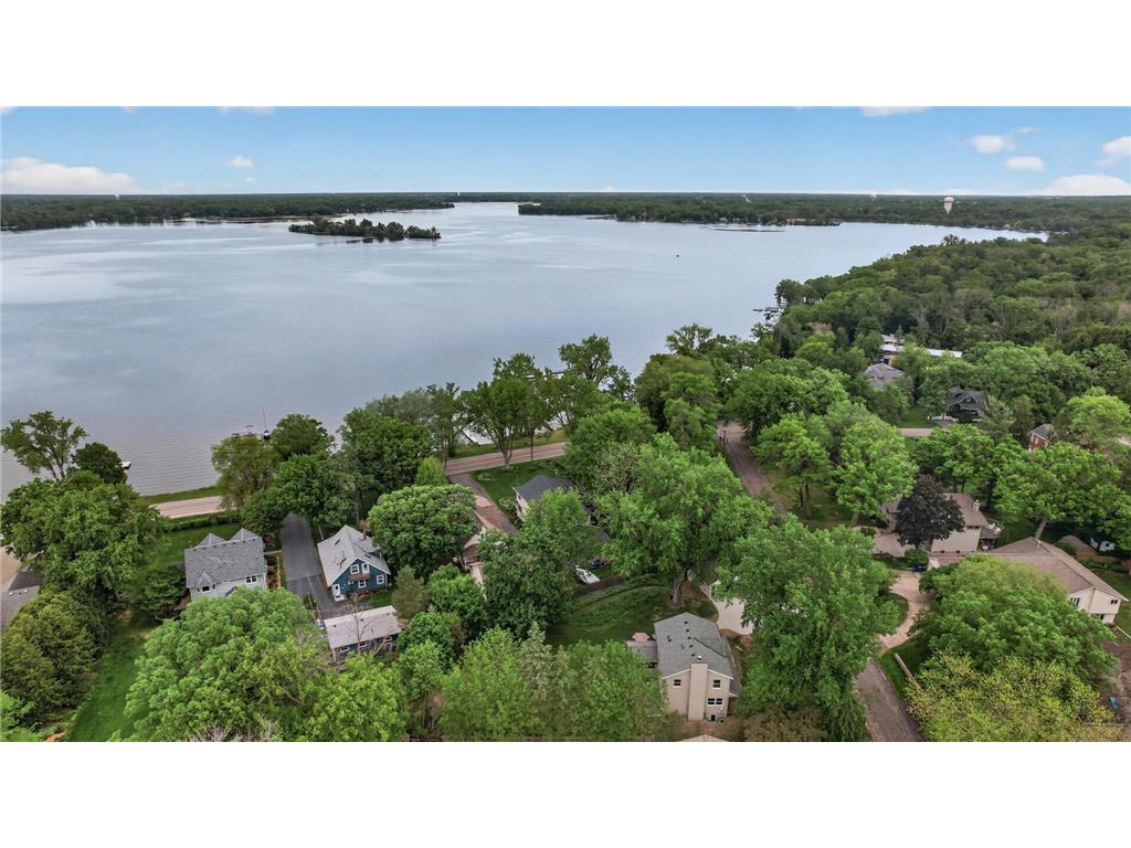 5241 Beaver Street White Bear Twp MN 55110 7081566 image2