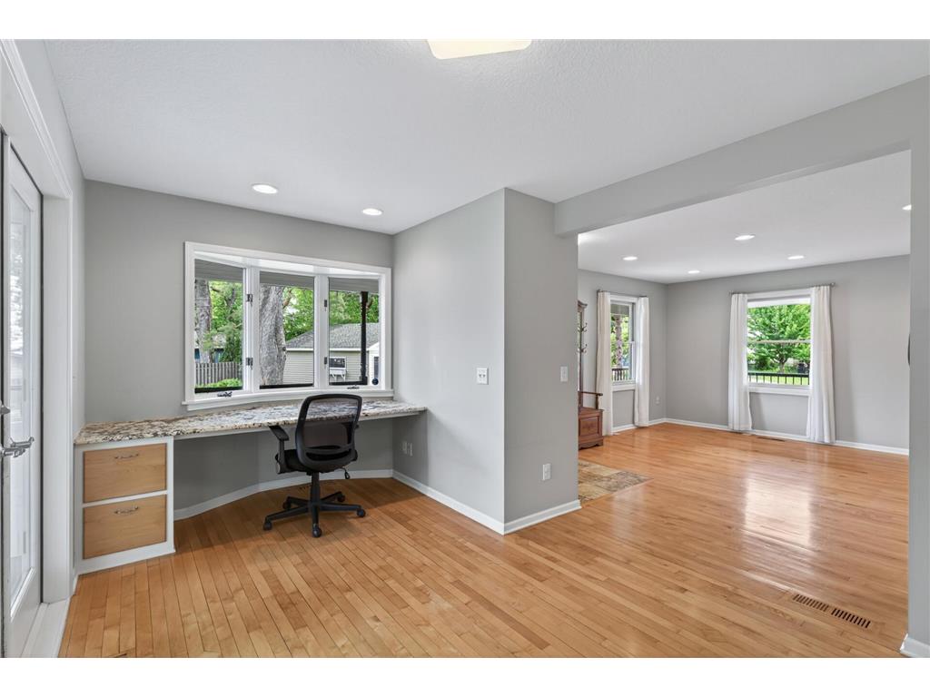 5241 Beaver Street White Bear Twp MN 55110 7081566 image9