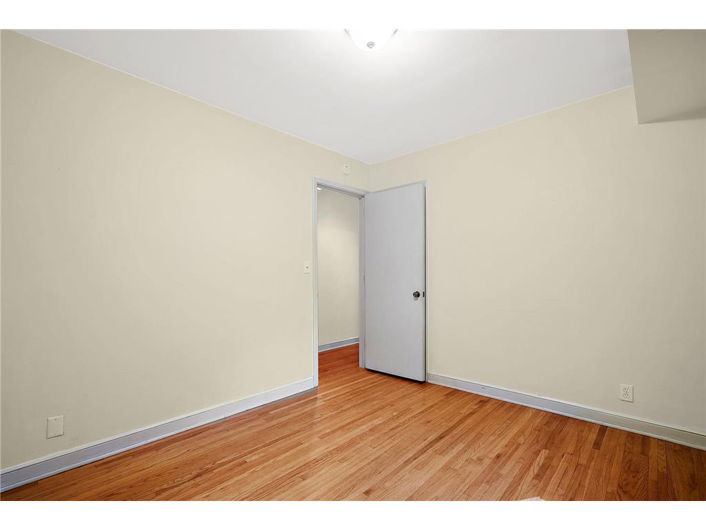 5241 Edenmoor Street Edina MN 55436 6826702 image14