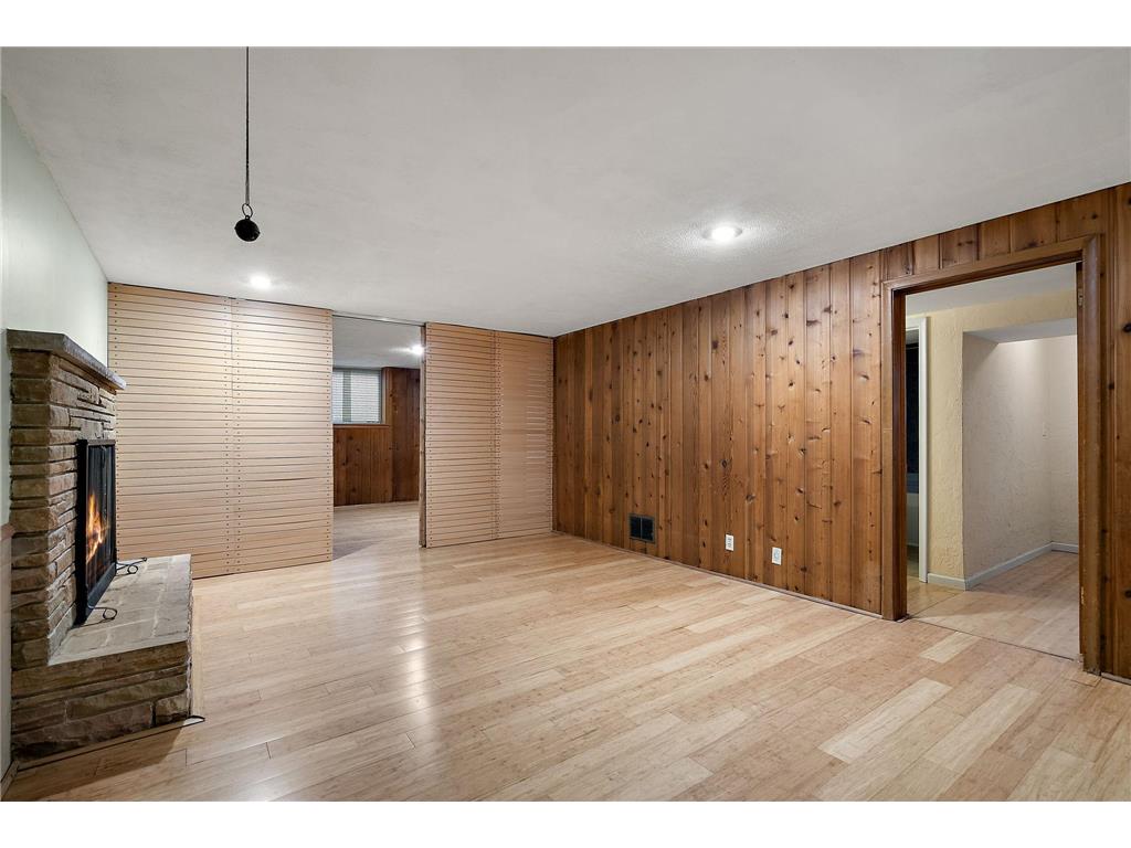 5241 Edenmoor Street Edina MN 55436 6826702 image21