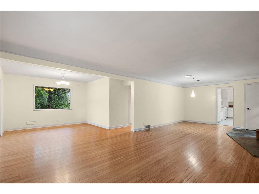 5241 Edenmoor Street Edina MN 55436 6826702 image6