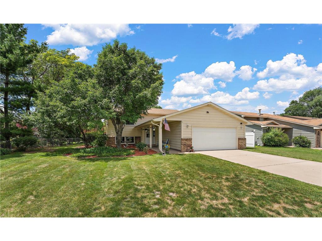 5241 Vera Cruz Avenue N Crystal MN 55429 7094252 image1