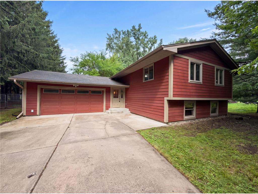 5243 Latta Street White Bear Twp MN 55110 7108606 image1