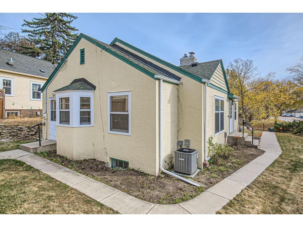 5244 Shoreview Avenue Minneapolis MN 55417 6622043 image1