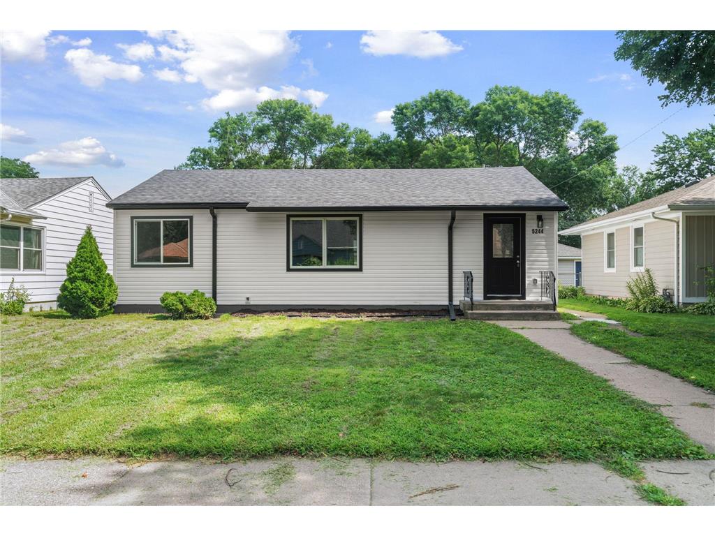 5244 Vincent Avenue N Brooklyn Center MN 55430 6782541 image1