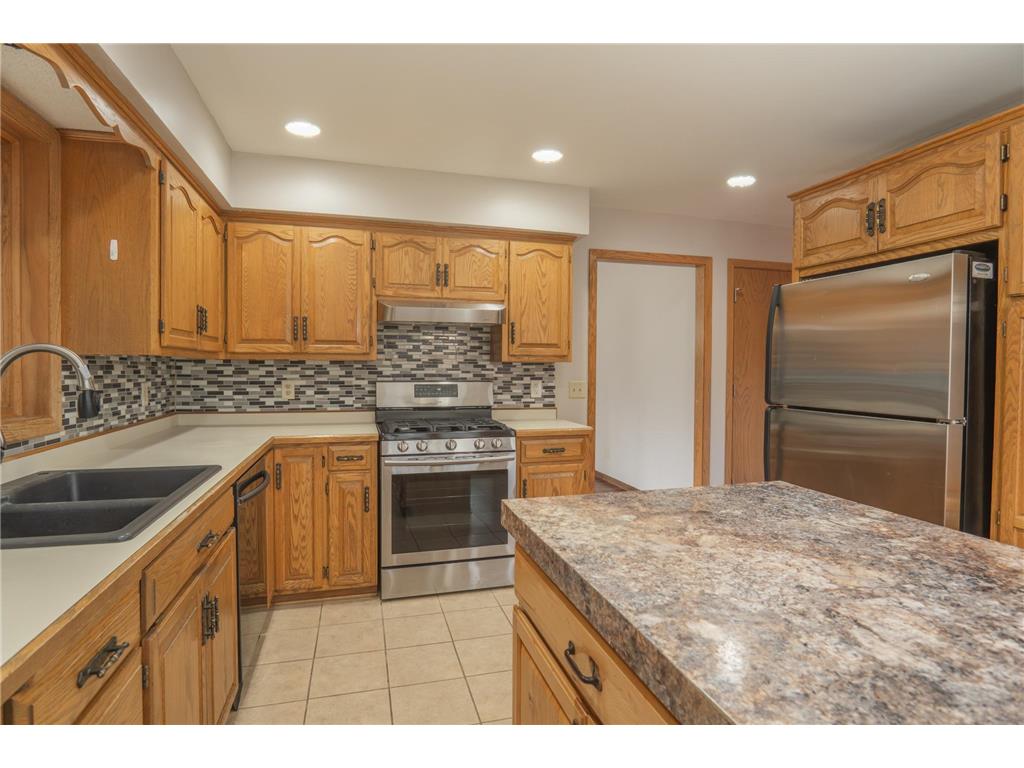 5245 Clayton Drive Maple Plain MN 55359 7009857 image5