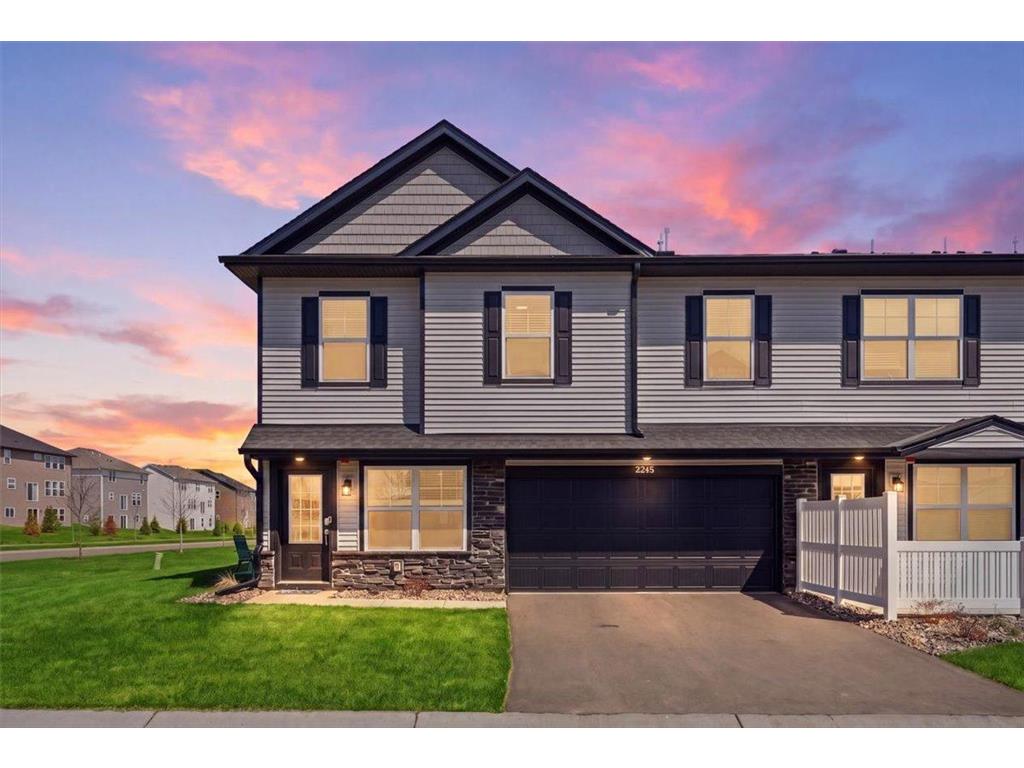 5245 Long Pointe Pass Woodbury MN 55129 7058139 image1