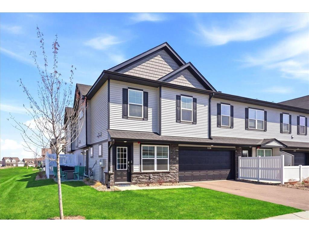 5245 Long Pointe Pass Woodbury MN 55129 7058139 image2