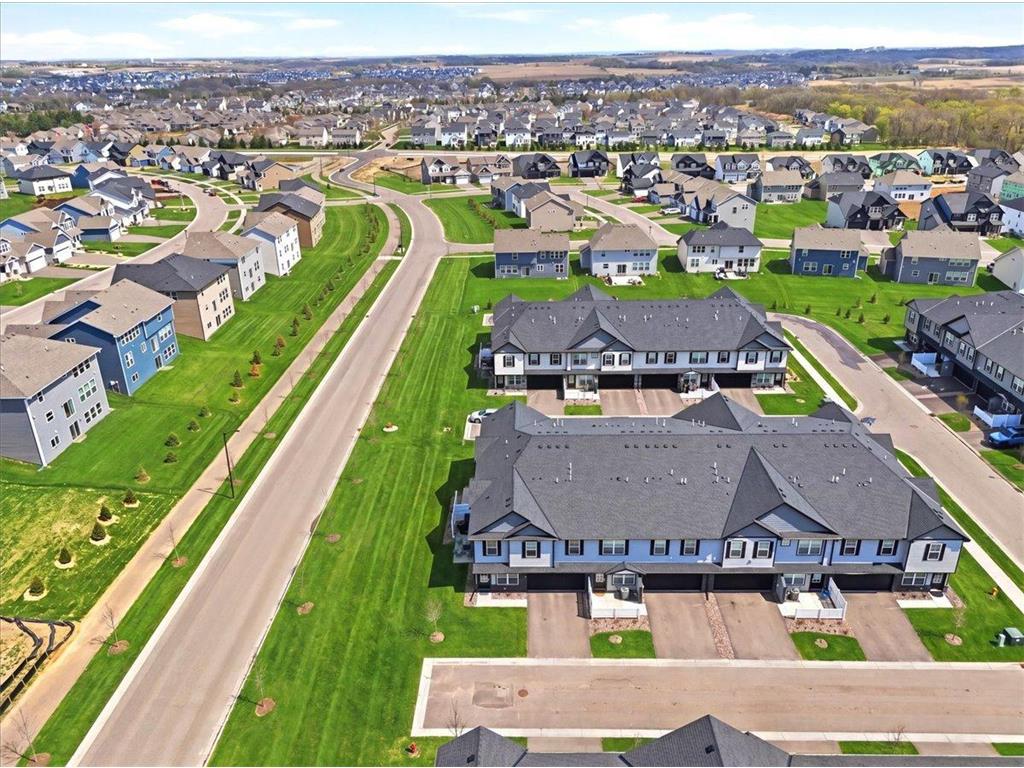 5245 Long Pointe Pass Woodbury MN 55129 7058139 image3