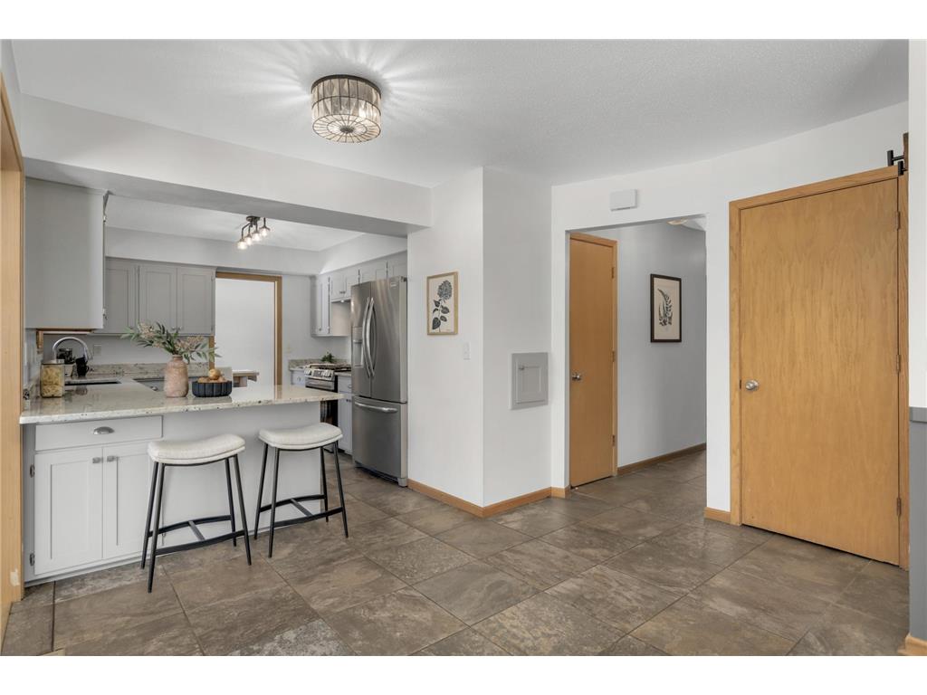 5245 Oxford Street N Shoreview MN 55126 - Turtle Lake 7019987 image10