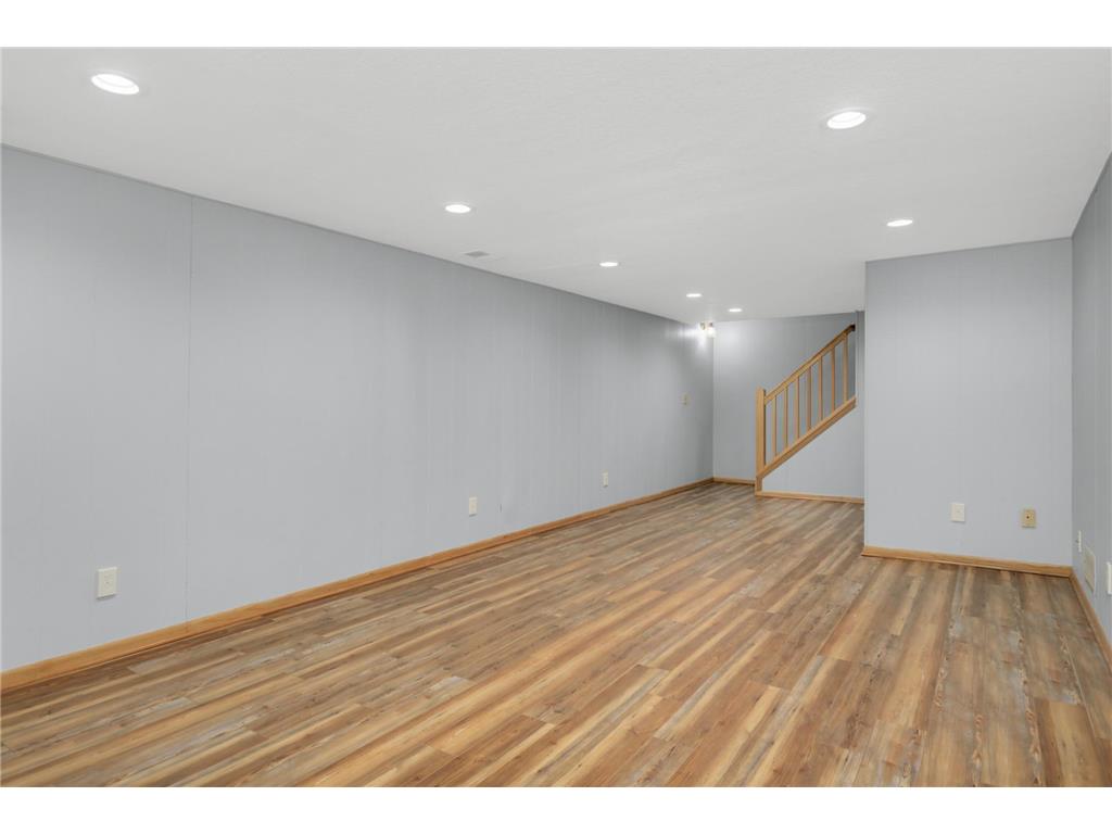 5245 Oxford Street N Shoreview MN 55126 - Turtle Lake 7019987 image27