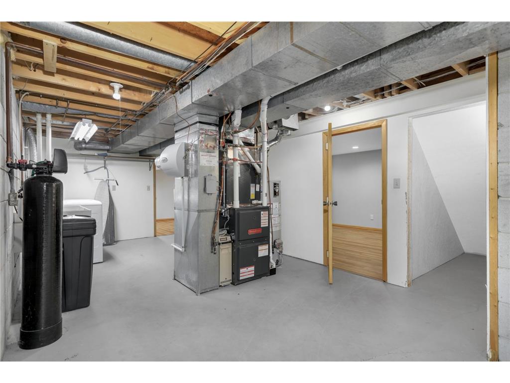 5245 Oxford Street N Shoreview MN 55126 - Turtle Lake 7019987 image31