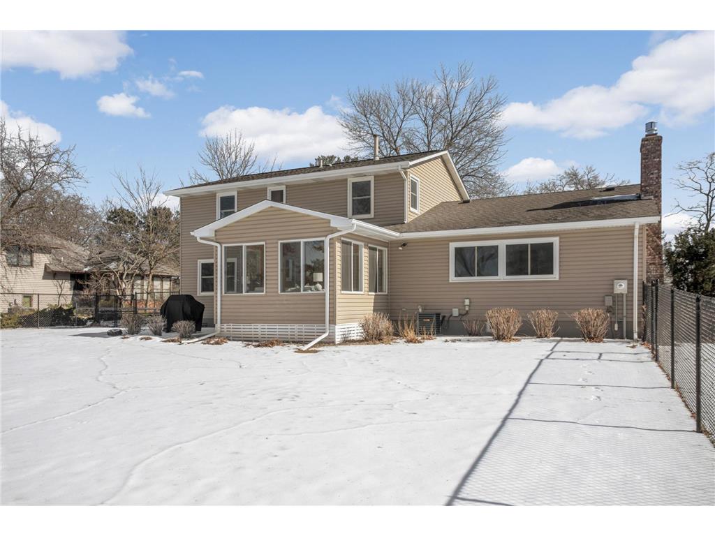 5245 Oxford Street N Shoreview MN 55126 - Turtle Lake 7019987 image33