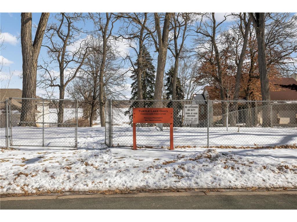 5245 Oxford Street N Shoreview MN 55126 - Turtle Lake 7019987 image36