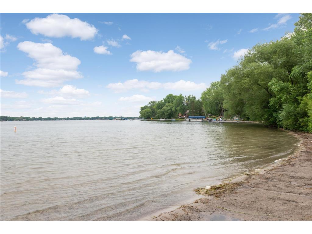 5245 Oxford Street N Shoreview MN 55126 - Turtle Lake 7019987 image41