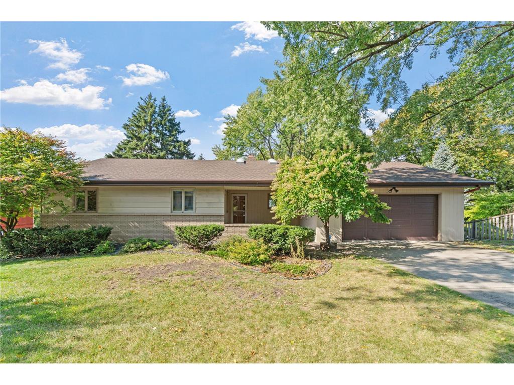 5246 Fillmore Street NE Fridley MN 55421 6797819 image1