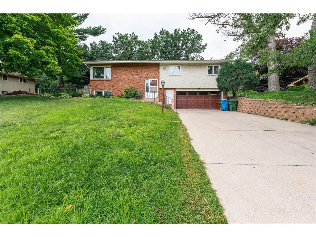 5246 Matterhorn Drive NE, Fridley, MN, 55421 MLS 6416824 Edina Realty