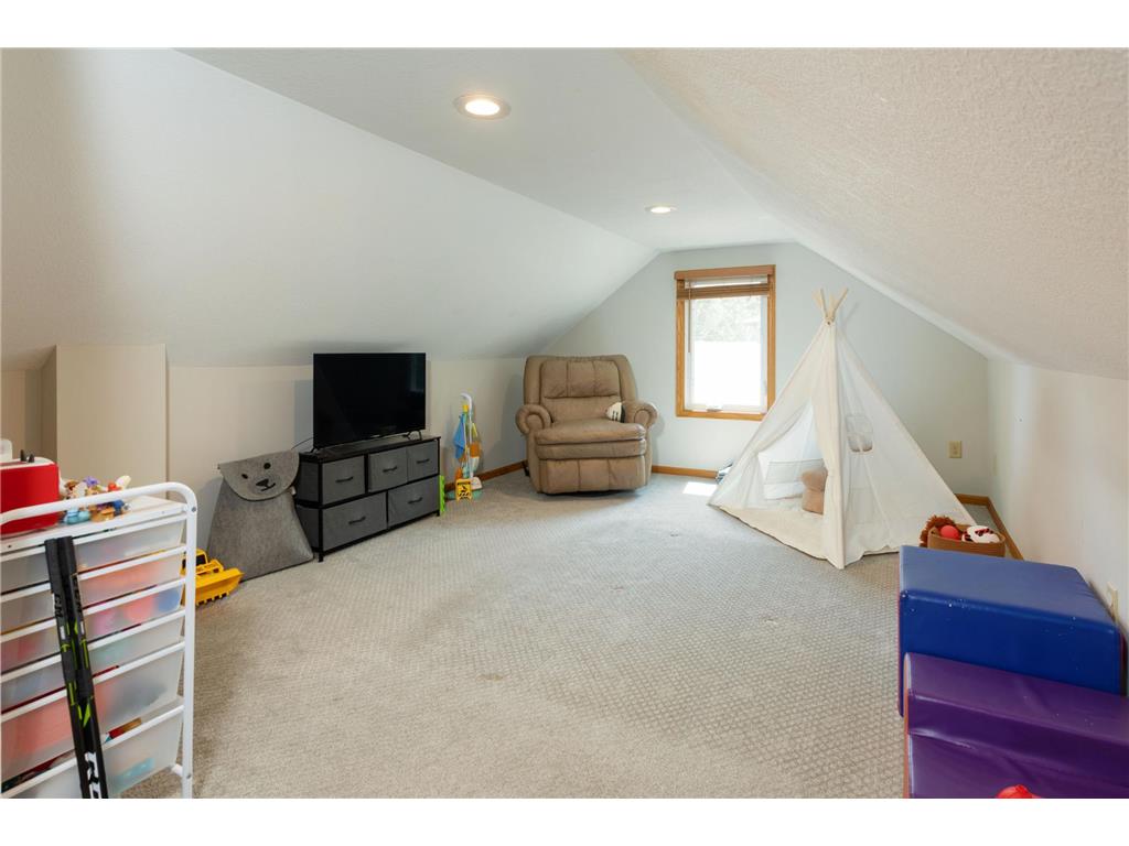 5248 Camden Avenue N Minneapolis MN 55430 7083909 image13