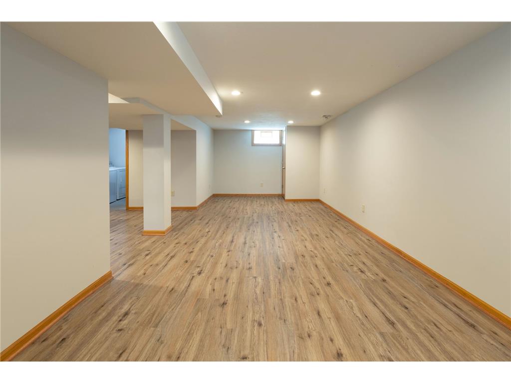 5248 Camden Avenue N Minneapolis MN 55430 7083909 image15