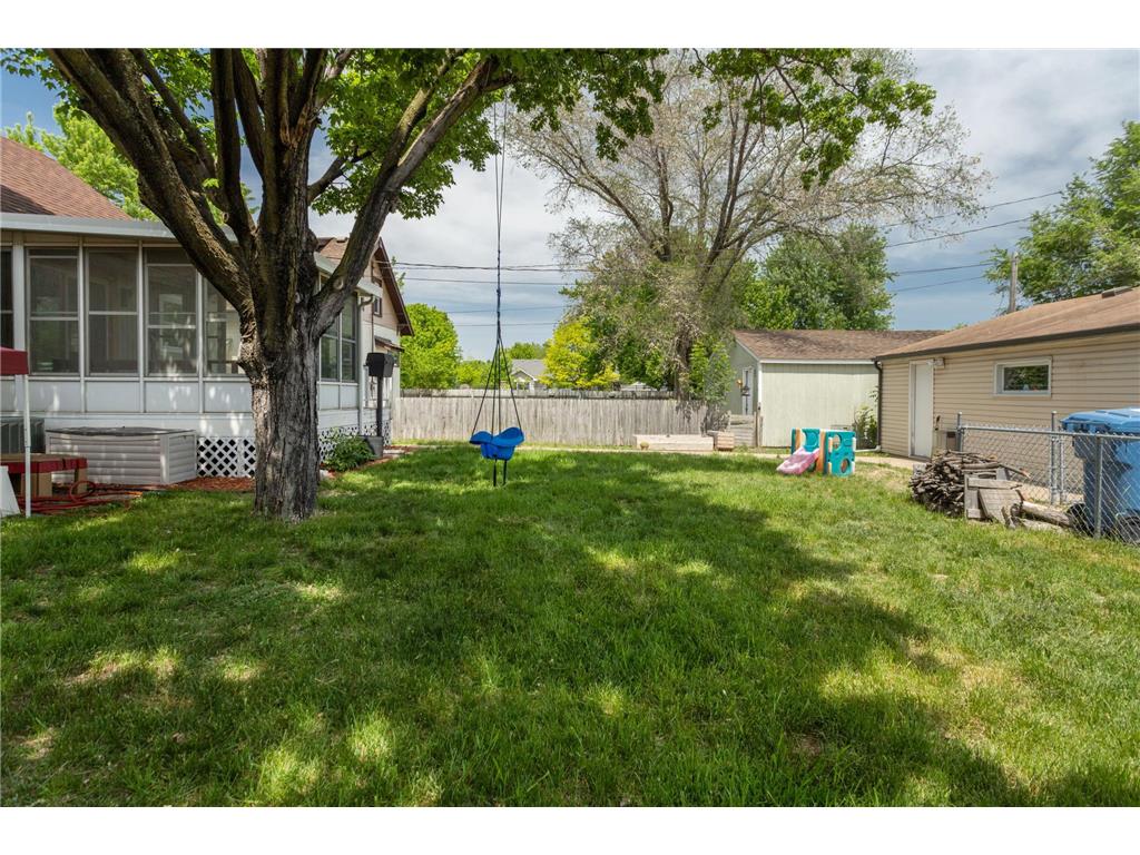 5248 Camden Avenue N Minneapolis MN 55430 7083909 image22