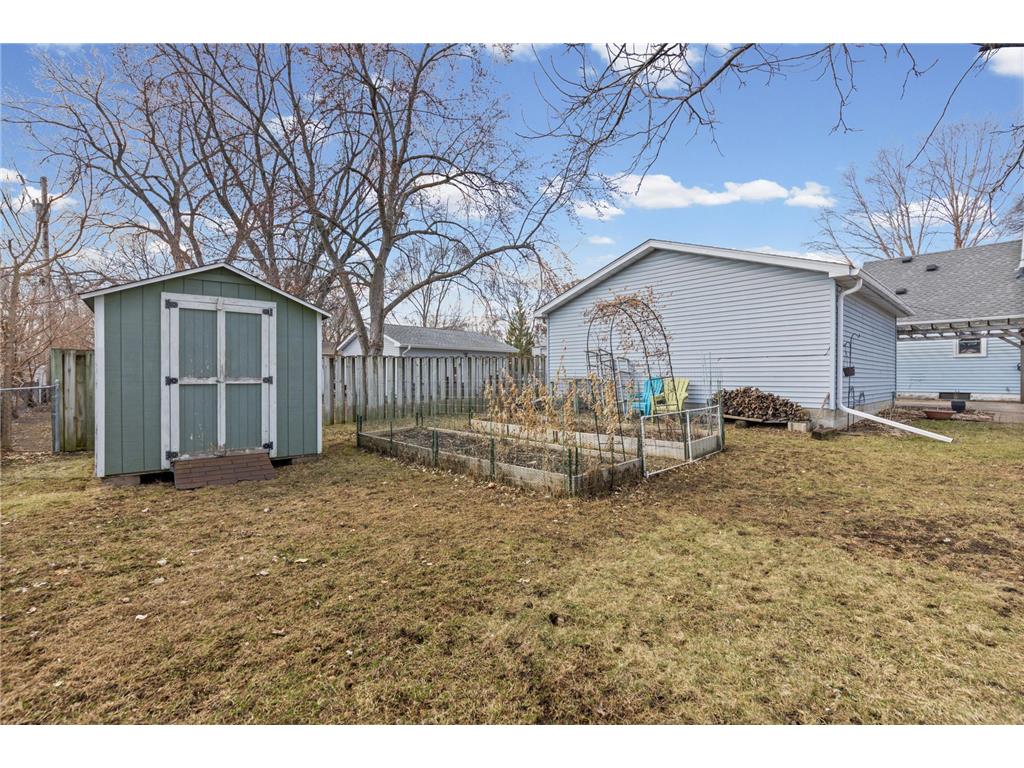 5248 Florida Avenue N Crystal MN 55428 7041046 image32