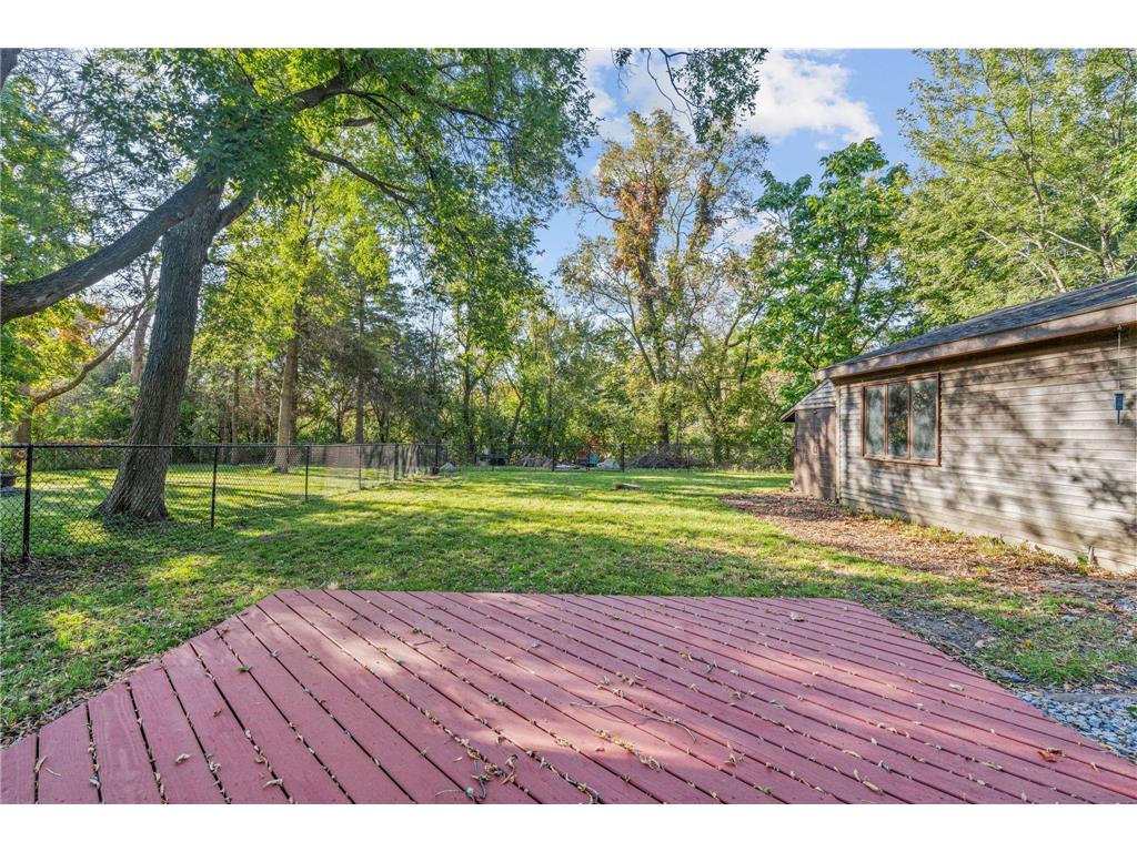 5249 Main Street E Maple Plain MN 55359 6799987 image10