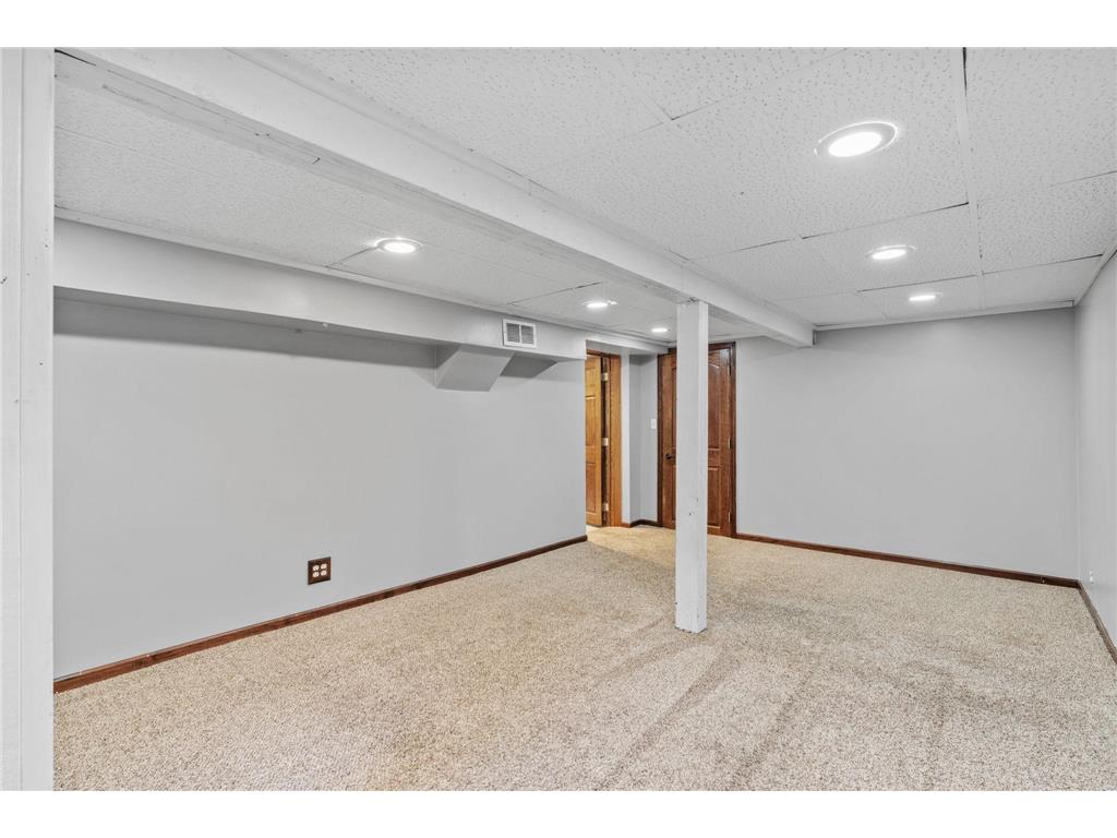 5249 Main Street E Maple Plain MN 55359 6799987 image32