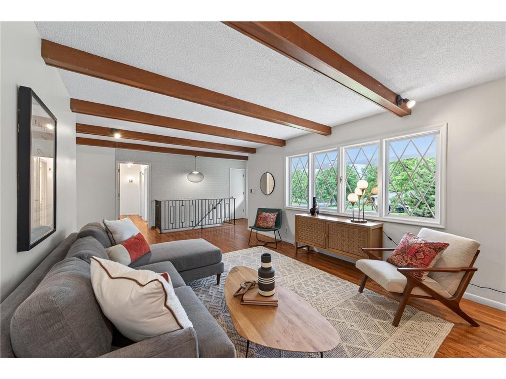 5249 W 92nd Street Bloomington MN 55437 7087649 image9