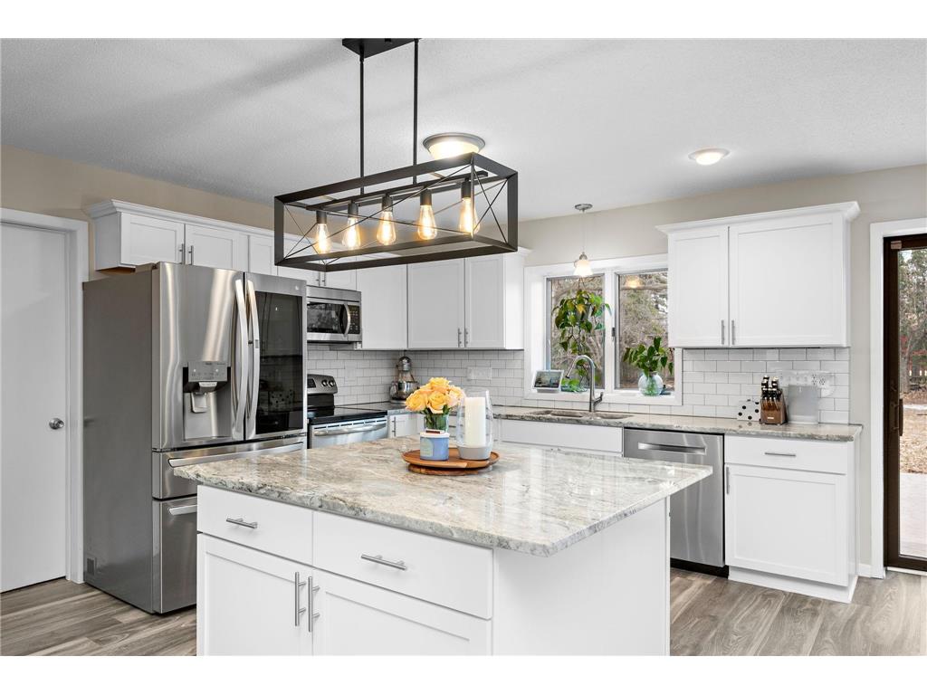 5249 W 95th Street Bloomington MN 55437 7018817 image1