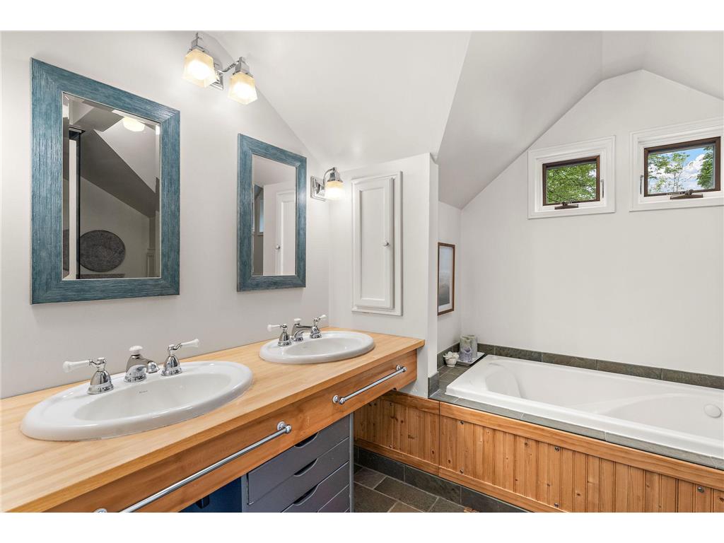 5249 Zenith Avenue S Minneapolis MN 55410 7074713 image21